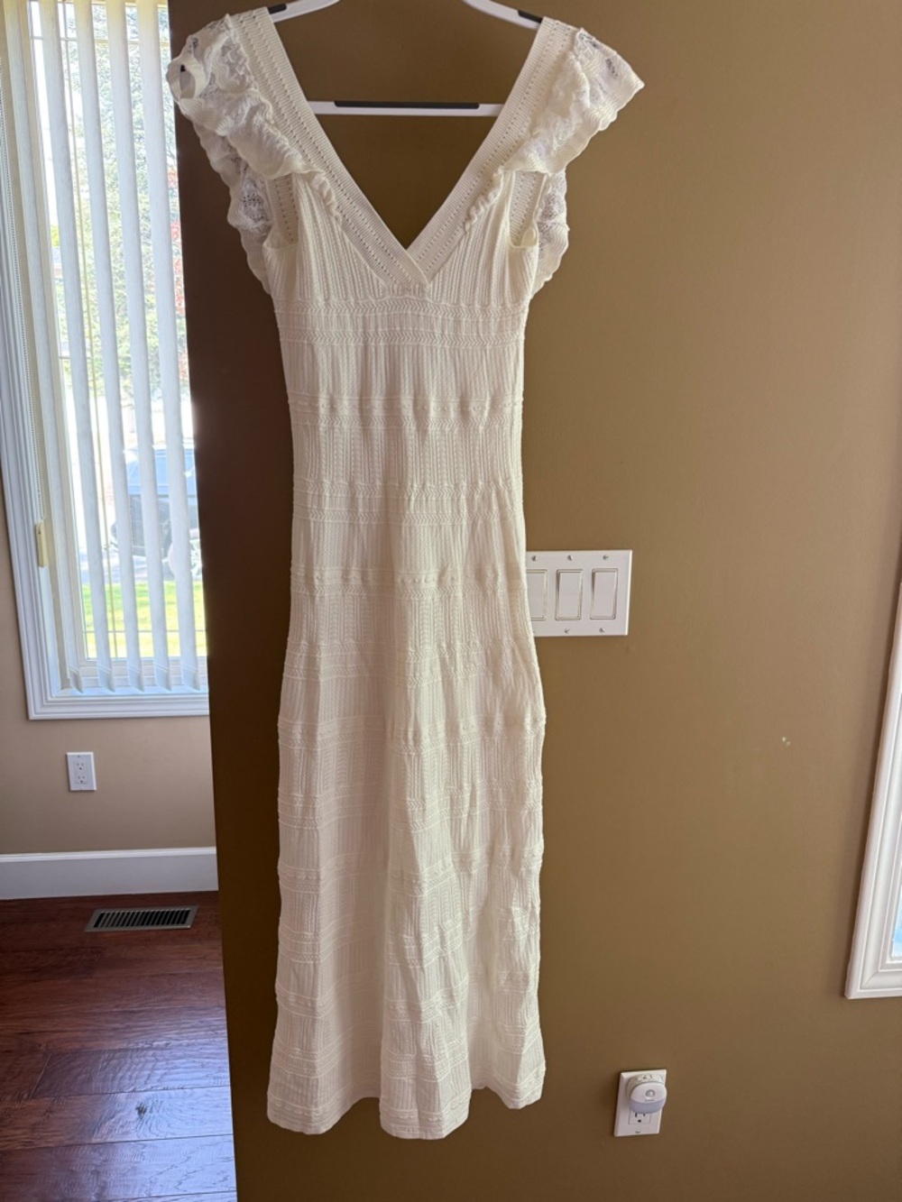 For @alegomez_ Sezane Thursday closet clean out sale - Picture 15 of 17